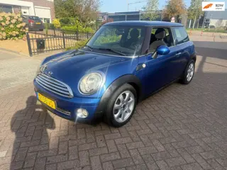 Mini 3-Deurs Cooper ONE **NIEUWE APK**