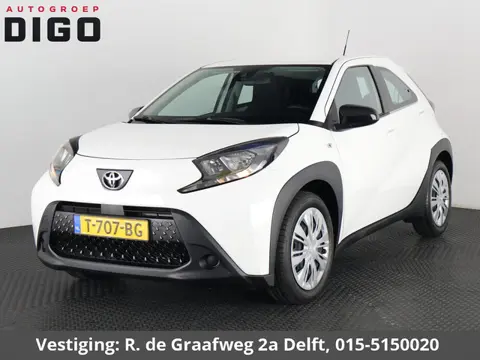 Toyota Aygo X 1.0 VVT-i MT Play | SLECHTS 5.300 KM! | Apple Carplay & AndroidAUTO | Camera