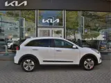 Foto 26 van Kia e-Niro ExecutiveLine 64 kWh | Leder | Stoelventilatie | JBL | Schuifdak | All-Seasons | Tot 10Jr