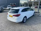 Foto 30 van Opel Astra Sports Tourer 1.2 Elegance