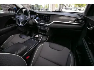Foto 19 van Kia e-Niro DynamicPlusLine 64 kWh | Schuif l kantel dak | Trekhaak |