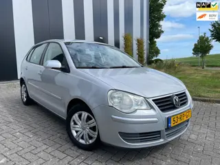 Volkswagen Polo 1.4-16V Turijn Airco-Isofix-Elekpakket-2 Sleutels