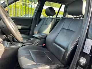 Foto 15 van BMW X3 2.5i Executive # Trekhaak # Xenon # Leer # Automaat! APK tot 07-2027!!