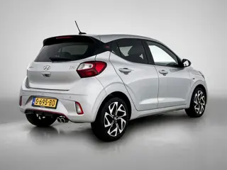 Foto 13 van Hyundai i10 1.0 T-GDI N Line 5-zits | Afneembare Trekhaak | All-Season banden | Origineel NL |