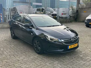 Foto 15 van Opel Astra Sports Tourer 1.0 Turbo 120 Jaar Edition