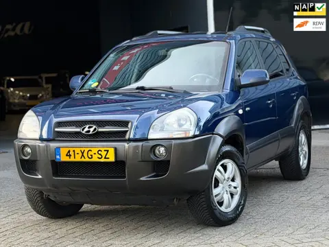 Hyundai Tucson 2.0i 4WD Style AIRCO/CRUISE/TREKHAAK | INRUILKOOPJE !