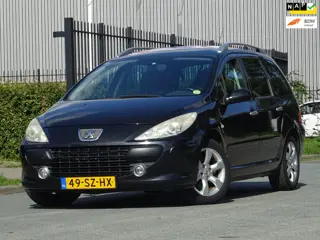 Peugeot 307 SW 2.0-16V Pack 7-ZITS NAP/PANO/CLIMA/CRUISE/APK