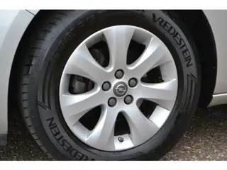 Foto 19 van Opel Astra Sports Tourer 1.4 Turbo Edition (bj 2015)