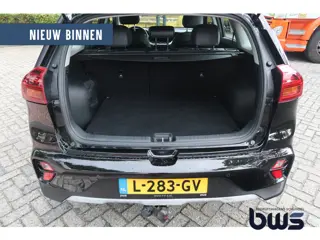 Foto 17 van Kia Niro 1.6 GDi Hybrid DynamicLine / trekhaak (bj 2021)