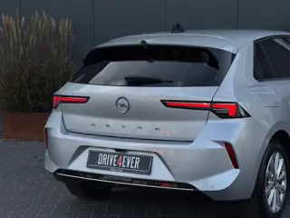 Foto 17 van Opel ASTRA 1.2 Business 130pk LED|CLIMATE|CR CONTROL|360 CAMERA