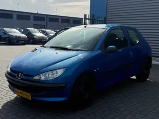 Peugeot 206 1.4 X-line