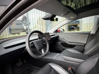 Foto 14 van Tesla Model 3 RWD Highland Premium/Panodak/Stoelventilatie