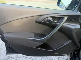 Foto 11 van Opel Astra 1.4 Turbo Blitz