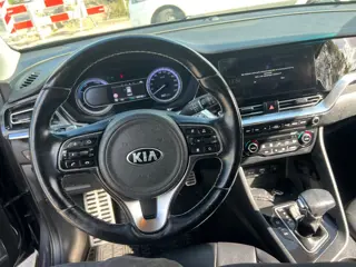 Foto 15 van Kia Niro 1.6 GDi Hybrid DynamicPlusLine - Facelift - Netjes