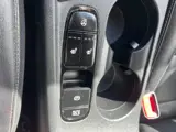 Foto 21 van Kia Niro 1.6 GDi Hybrid DynamicPlusLine - Facelift - Netjes