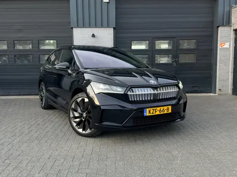 Skoda Enyaq iV 80 Business Edition, Sportline, trekhaak, Pano, Camera