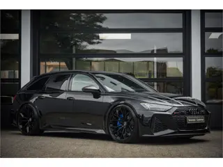 Audi RS6 Avant 4.0 TFSI Quattro * Dynamic+ * Keramisch * 23" * EVENTURI * CARBON * B&O