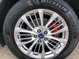 Foto 22 van Ford KUGA 2.5 PHEV Titanium panorama dak Automaat Elektrische trekhaak Parelmoer wit B&O systeem