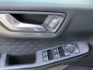 Foto 11 van Ford KUGA 2.5 PHEV Titanium panorama dak Automaat Elektrische trekhaak Parelmoer wit B&O systeem