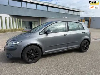 Volkswagen Golf Plus 1.6 FSI Comfortline Business