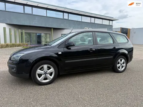 Ford Focus Wagon 1.6-16V First Edition