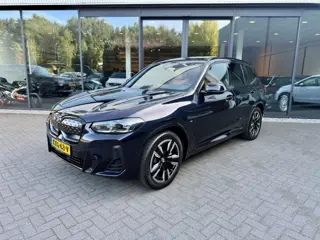 BMW IX3 M-SPORT 80 KWH,Pano,Adapt LED,Driving Assistant Pro,Leer,Camera,Memory,