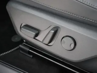 Foto 19 van Kia Niro EV DynamicPlusLine 64.8 kWh (Demo! / Camera / Stoel- Stuurverw. / Elek. stoel + achterklep)