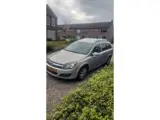 Foto 19 van Opel Astra 1.9 CDTi Enjoy apk 04-2027 rijd schakelt super airco koud