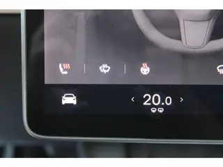 Foto 20 van Tesla Model Y Long Range AWD 75 kWh SOh 90.6% LEER NAVI PANO 124000KM!!!