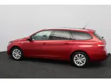 Foto 24 van Peugeot 308 SW 1.2 PureTech Style/ D-Riem verv: 128.000 KM!/ DEALER ONDERHOUDEN!/ Trekhaak/ Panorama