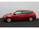 Foto 25 van Peugeot 308 SW 1.2 PureTech Style/ D-Riem verv: 128.000 KM!/ DEALER ONDERHOUDEN!/ Trekhaak/ Panorama