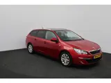 Foto 29 van Peugeot 308 SW 1.2 PureTech Style/ D-Riem verv: 128.000 KM!/ DEALER ONDERHOUDEN!/ Trekhaak/ Panorama