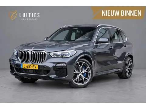 BMW X5 xDrive45e M-Sport NL-auto|1e-eig.|Pano|Laser|H&K|Elek-Trekhaak|360°|Dealeronderhouden