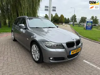 BMW 3-serie Touring 318i Corporate Lease Luxury Line