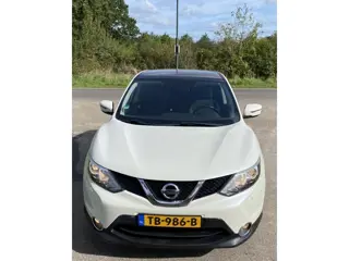 Foto 19 van Nissan QASHQAI 1.2 Connect Edition (bj 2015, automaat)