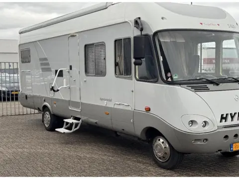 Hymer S 820