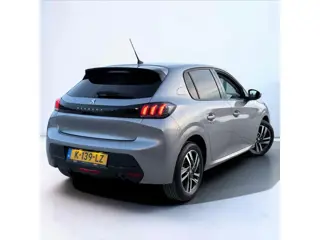 Foto 12 van Peugeot 208 1.2 PureTech Blue Lease Allure CAM