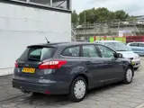 Foto 29 van Ford Focus Wagon 1.6 TDCI ECOnetic Titanium|ROETFILTER VERSTOPT!