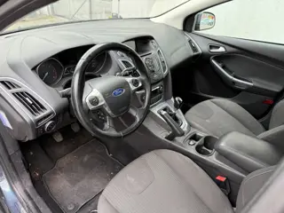 Foto 15 van Ford Focus Wagon 1.6 TDCI ECOnetic Titanium|ROETFILTER VERSTOPT!
