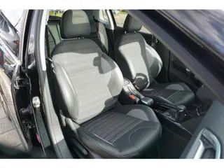 Foto 17 van Peugeot 2008 1.2 PureTech Allure