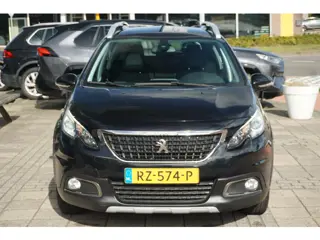 Foto 16 van Peugeot 2008 1.2 PureTech Allure