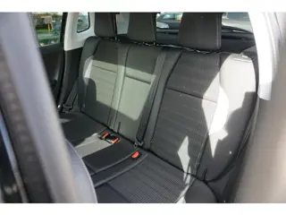 Foto 14 van Peugeot 2008 1.2 PureTech Allure