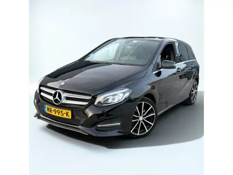 Mercedes-Benz B-klasse 180 Ambition LED DEALER ONDERHOUDEN