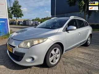 Renault Mégane Estate 1.4 TCe Dynamique, LEKKE KOPPAKING, Inruil mogelijk.