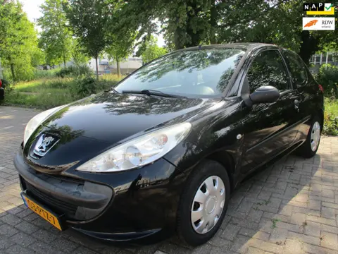 Peugeot 206 + 1.1 Accent AIRCO