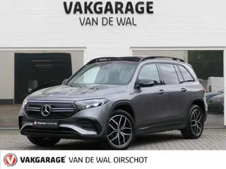 Mercedes-Benz EQB 300 4MATIC AMG Line 7p. 67 kWh | Panoramadak | Full LED | Sfeerverlichting | Elekt