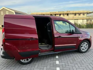Foto 20 van Ford Transit Connect 1.5 EcoBlue L1 AUTOMAAT 120 PK 2019