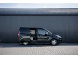 Foto 28 van Ford Transit Connect 1.0 EcoBoost | Benzine | Climatronic | Camera | 1e Eigenaar | Navi | Climate