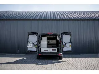 Foto 20 van Ford Transit Connect 1.0 EcoBoost | Benzine | Climatronic | Camera | 1e Eigenaar | Navi | Climate