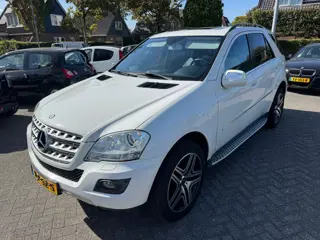 Mercedes-Benz M-klasse 350 CDI 231pk,Apk 31/8/27,Airco,Cruise,Camera,Leder,Trekhaak